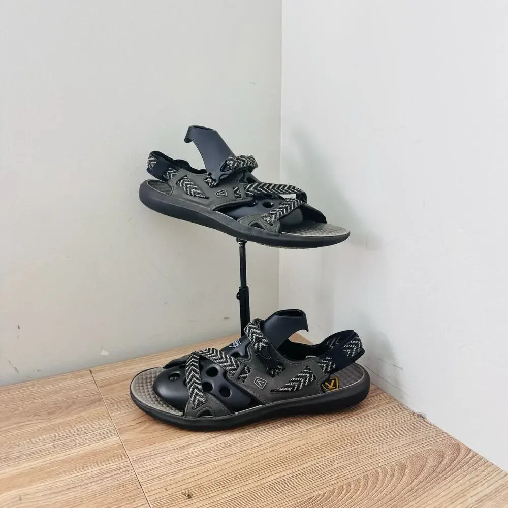 Keen Maupin Gray Strappy Sandals Men’s Size 9